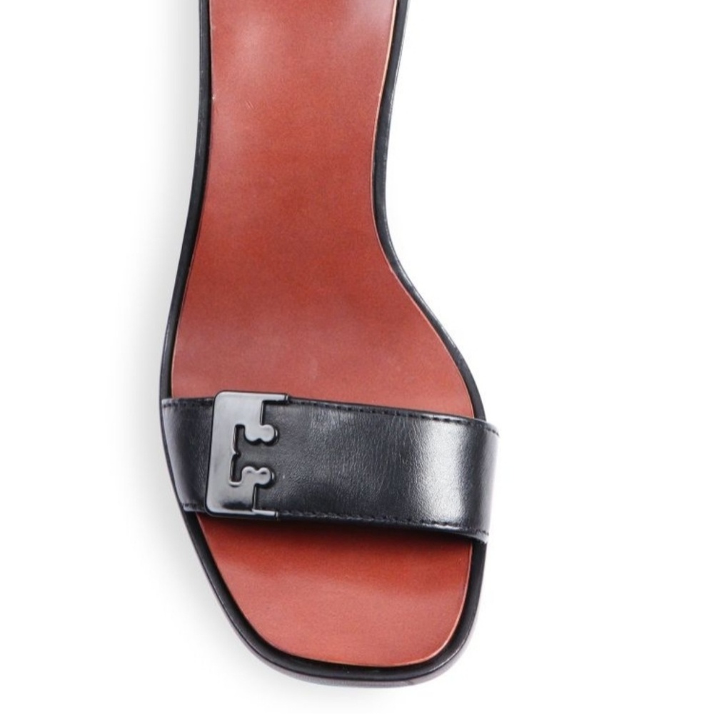 Tory Burch Gabrielle flat sandals